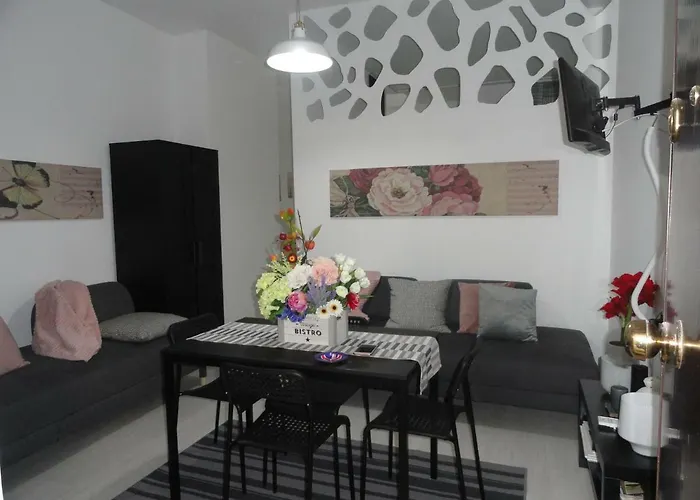 Tyche House Roma