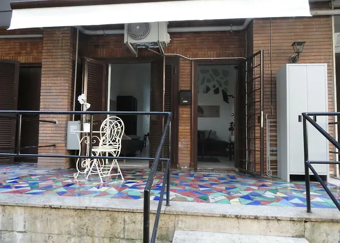 Tyche House Roma